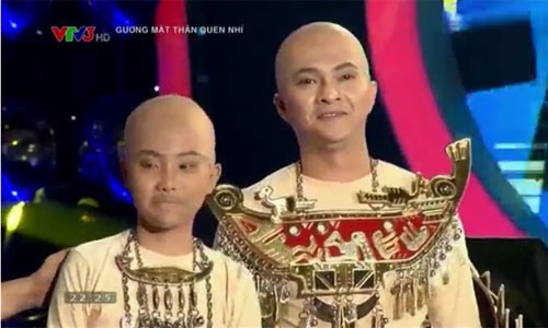 Phuong My Chi hat nhat, doi Khanh Ngoc len ngoi-Hinh-4
