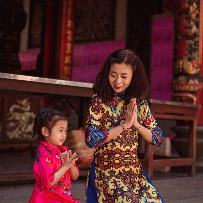 Sao Viet soc truoc tin dien vien Mai Phuong bi ung thu phoi