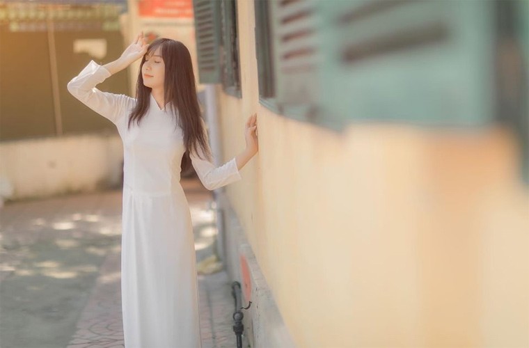 Xao xuyen bo anh Lynk Lee mac ao dai dep diu dang nu tinh-Hinh-7