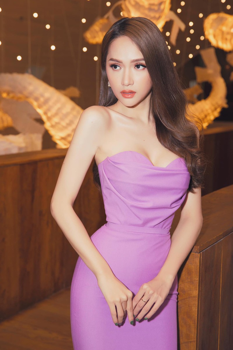 Thot tim vay ao goi cam xe sau hun hut cua Huong Giang Idol-Hinh-12