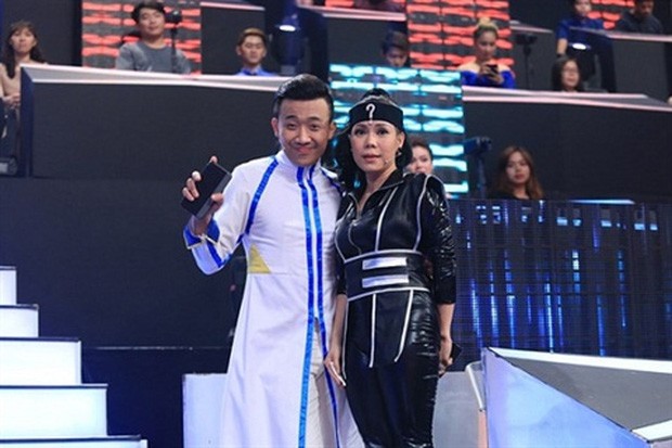 Dat show MC, vo chong Tran Thanh lien tuc dinh “phot”, hung “ro da”-Hinh-7