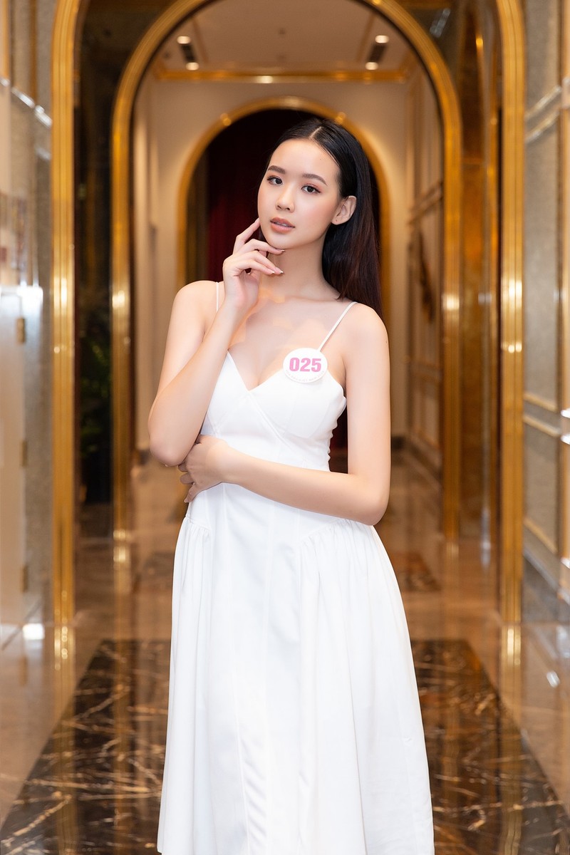 Nhan sắc thí sinh có vòng 3 khủng nhất Hoa hậu Việt Nam 2020