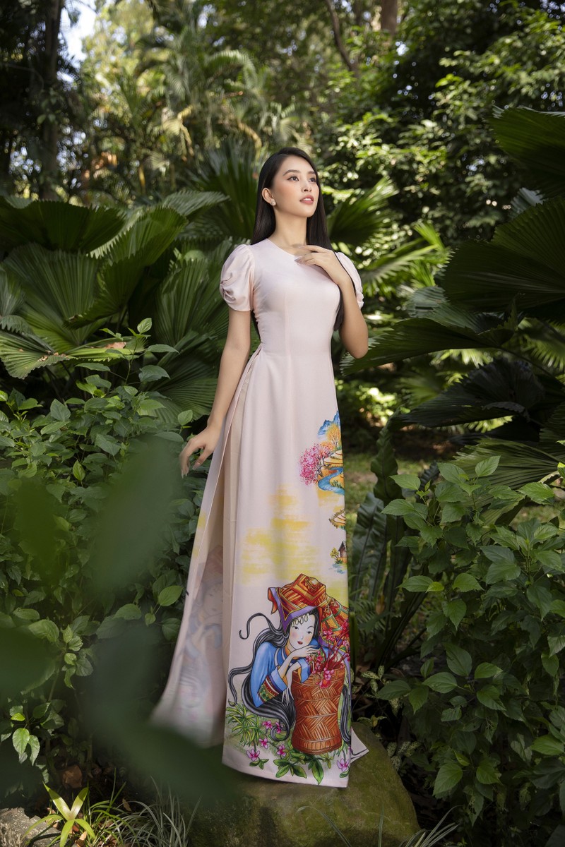 Hoa hau Tieu Vy dep “gay me” trong ta ao dai Tet-Hinh-12