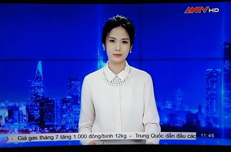 Hoa hau Thu Thuy: Xinh dep, da tai, cuoc song rieng thang tram-Hinh-7