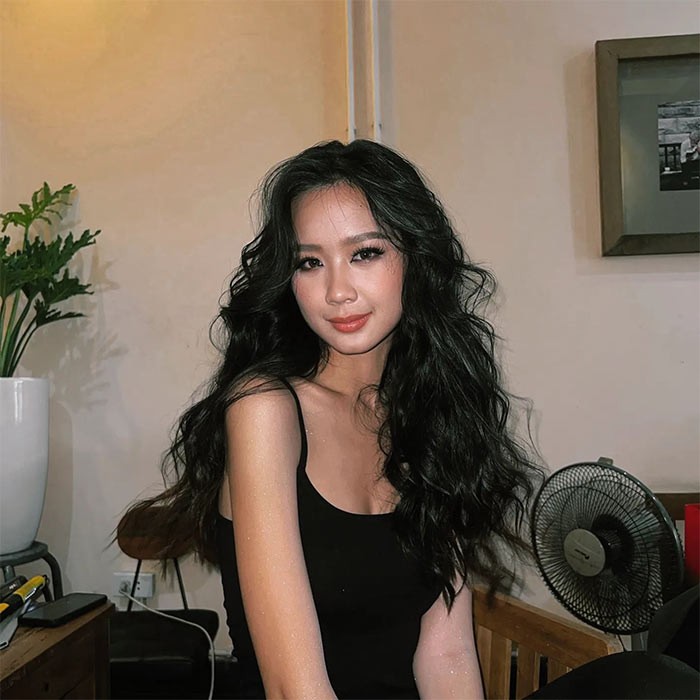 Thoi trang khoe ba vong goi cam cua hoa hau cao 1m86-Hinh-8