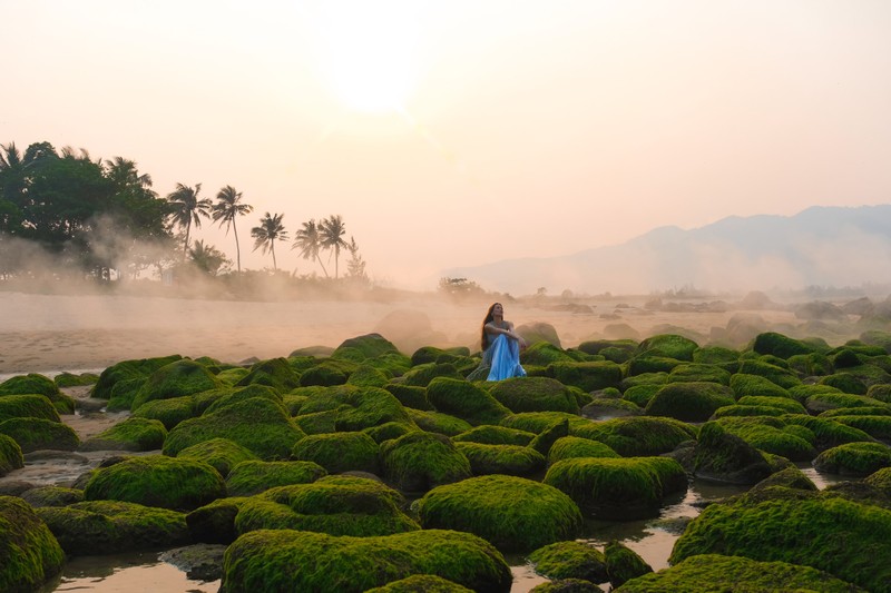 Ho Ngoc Ha tha dang tuyet dep o bai reu Da Nang-Hinh-4