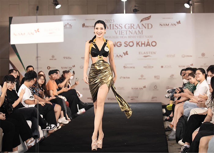Doi thuong goi cam cua nu ca si thi Miss Grand Vietnam 2023-Hinh-10