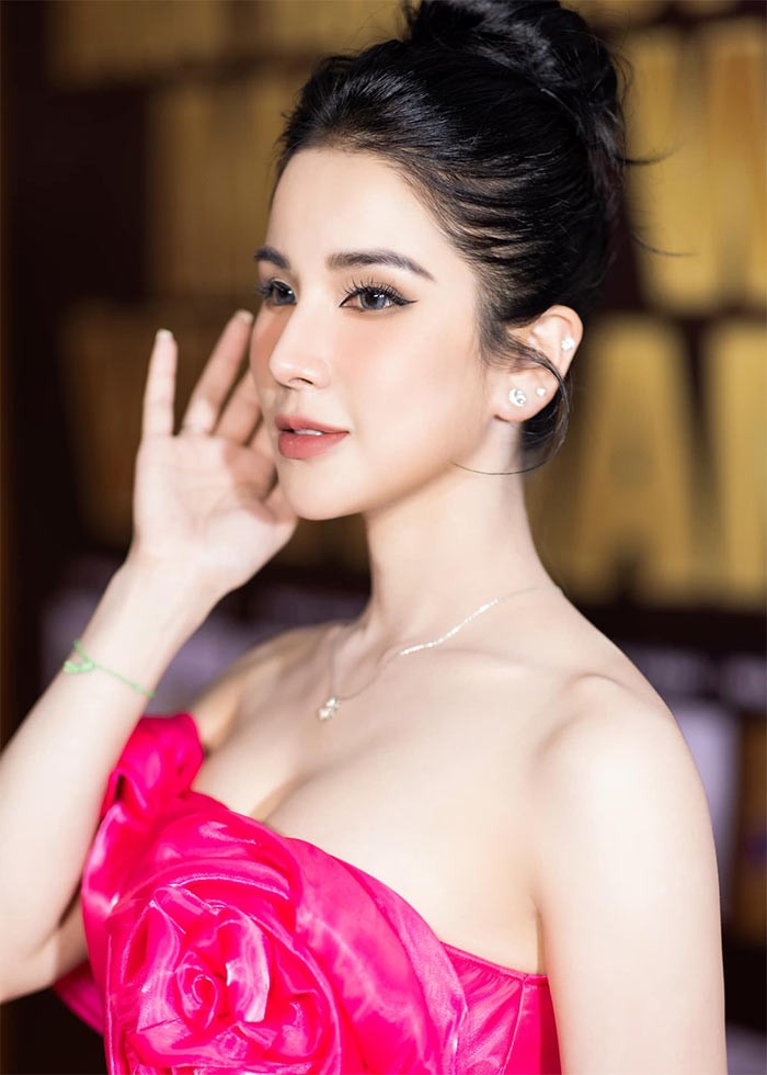 Hau song gio hon nhan, Diep Lam Anh ngay cang xinh dep-Hinh-4