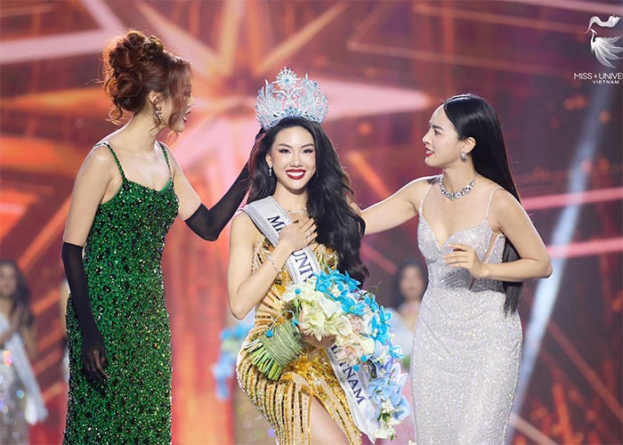 Vi sao Bui Quynh Hoa trang tay o Miss Universe 2023?-Hinh-9