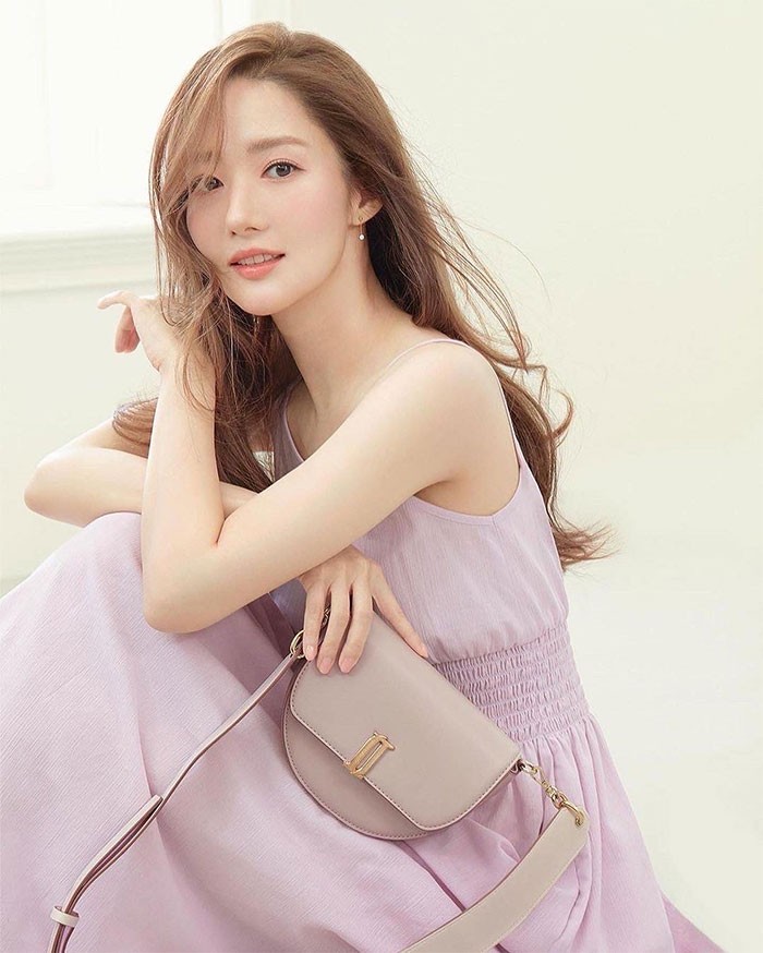 Truoc khi giam xuong con 37kg, Park Min Young xinh dep the nao?-Hinh-9