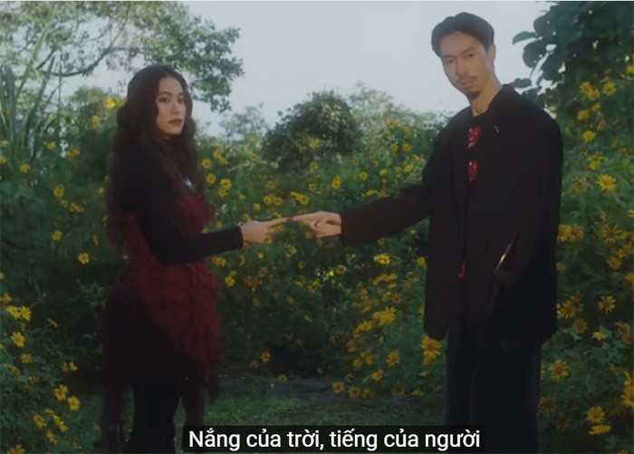 Loat anh cuc tinh cua Hoang Thuy Linh - Den Vau trong MV moi-Hinh-2