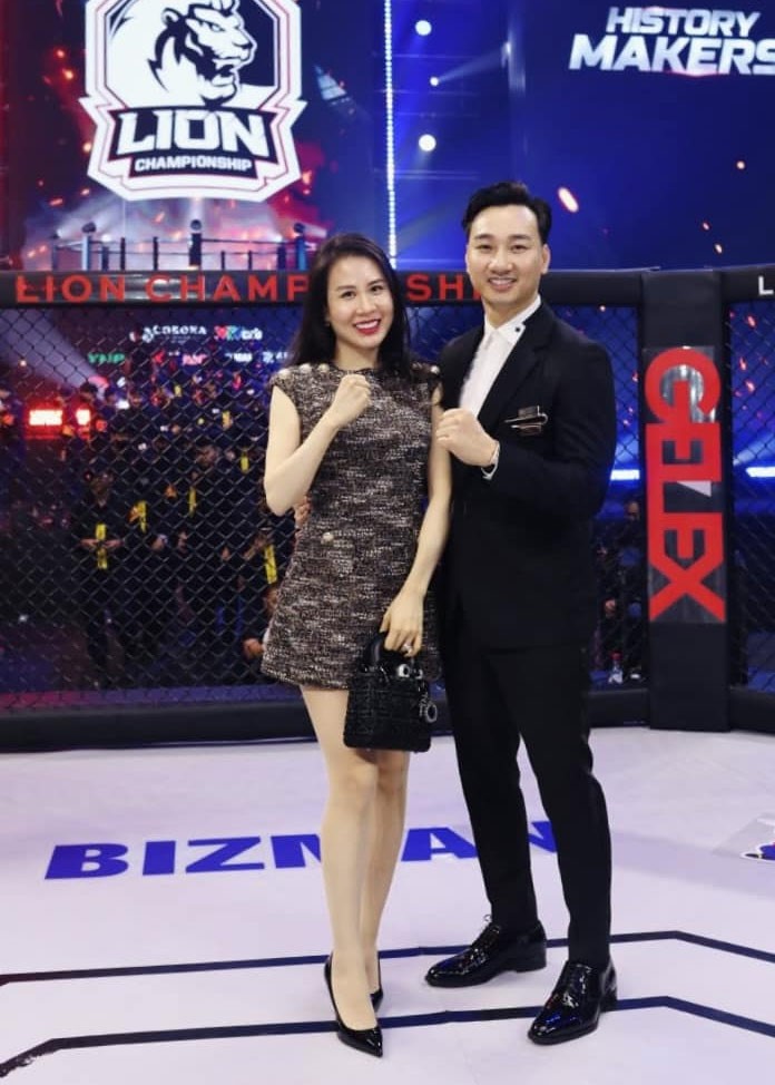 Vo MC Thanh Trung vua xinh dep lai gioi giang-Hinh-7