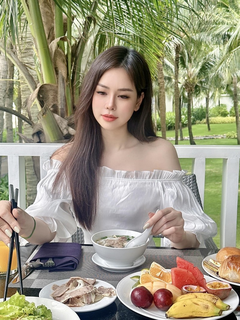 Ha Anh khoe anh gia dinh, Dao Lan Phuong tam niem-Hinh-2