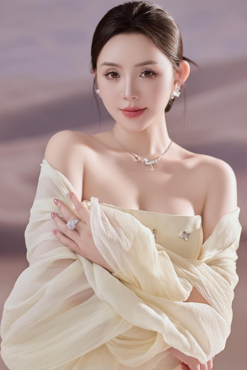 Quynh Kool dien trang phuc tao bao thieu dot moi anh nhin-Hinh-5