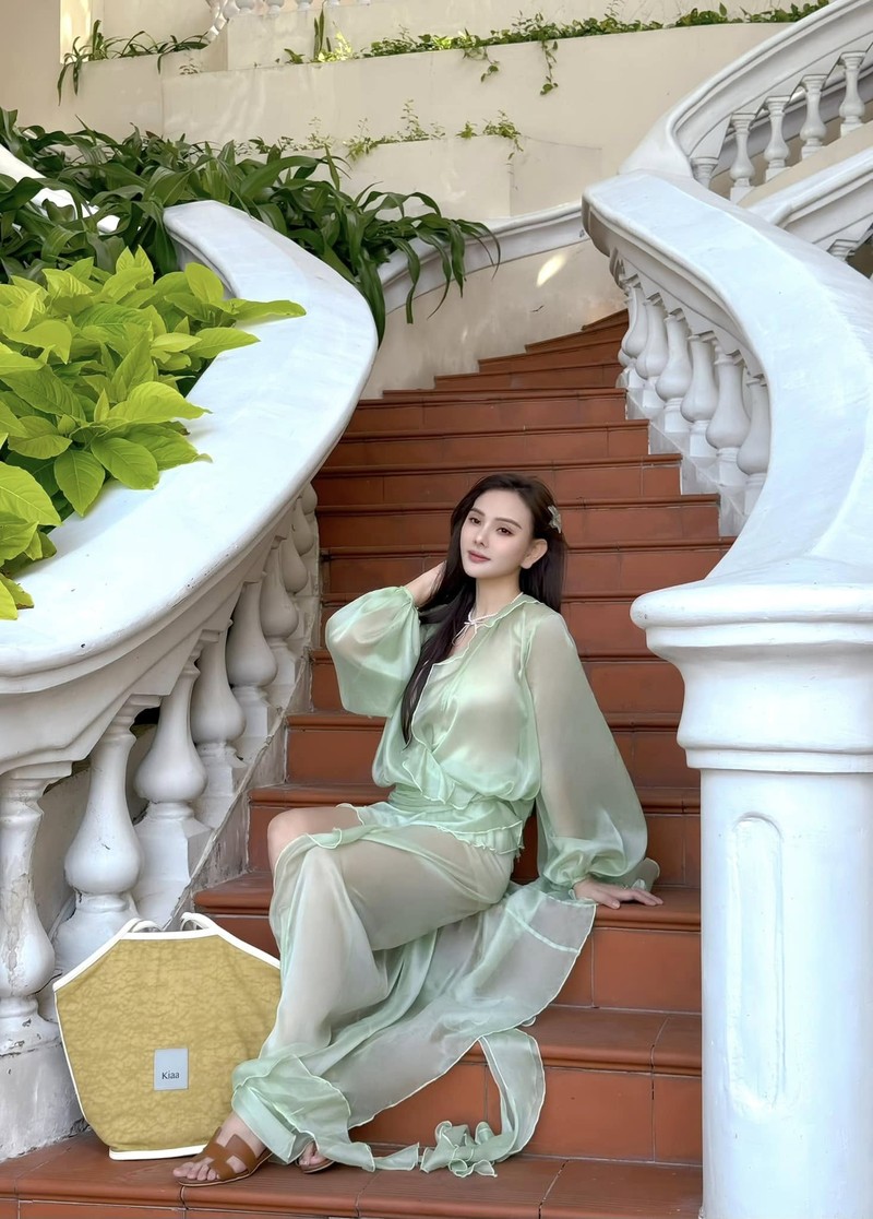 Thuy Tien mac ao dai truyen thong, Huong Giang la lam voi toc ngan-Hinh-8