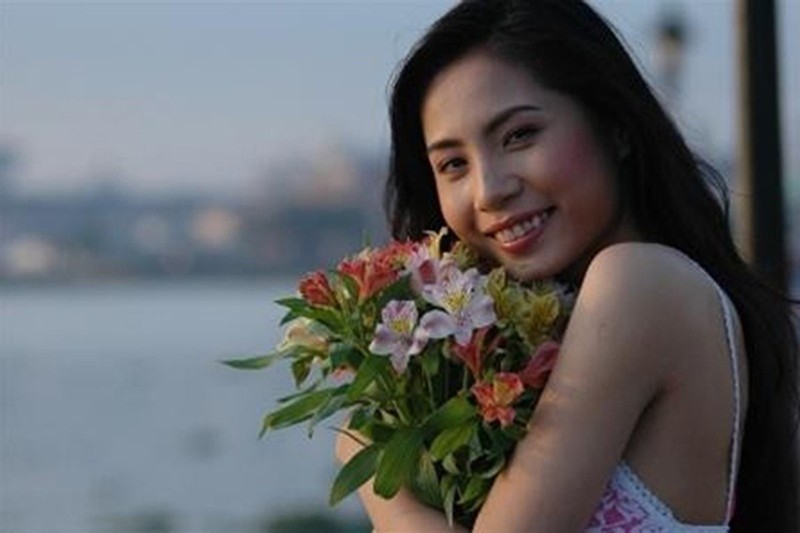 Ngo ngang nhan sac thuo moi vao nghe cua ca si Thuy Tien-Hinh-8