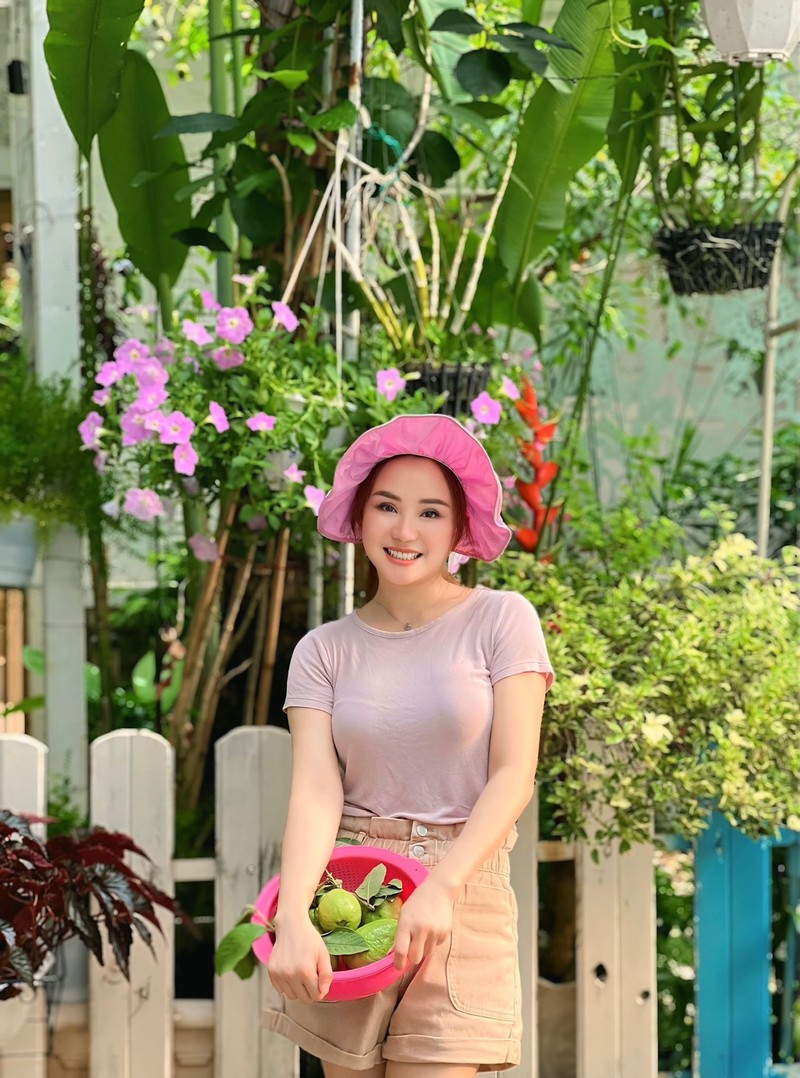 Hot face sao Viet: Ho Ngoc Ha tan huong giay phut thanh thoi-Hinh-8