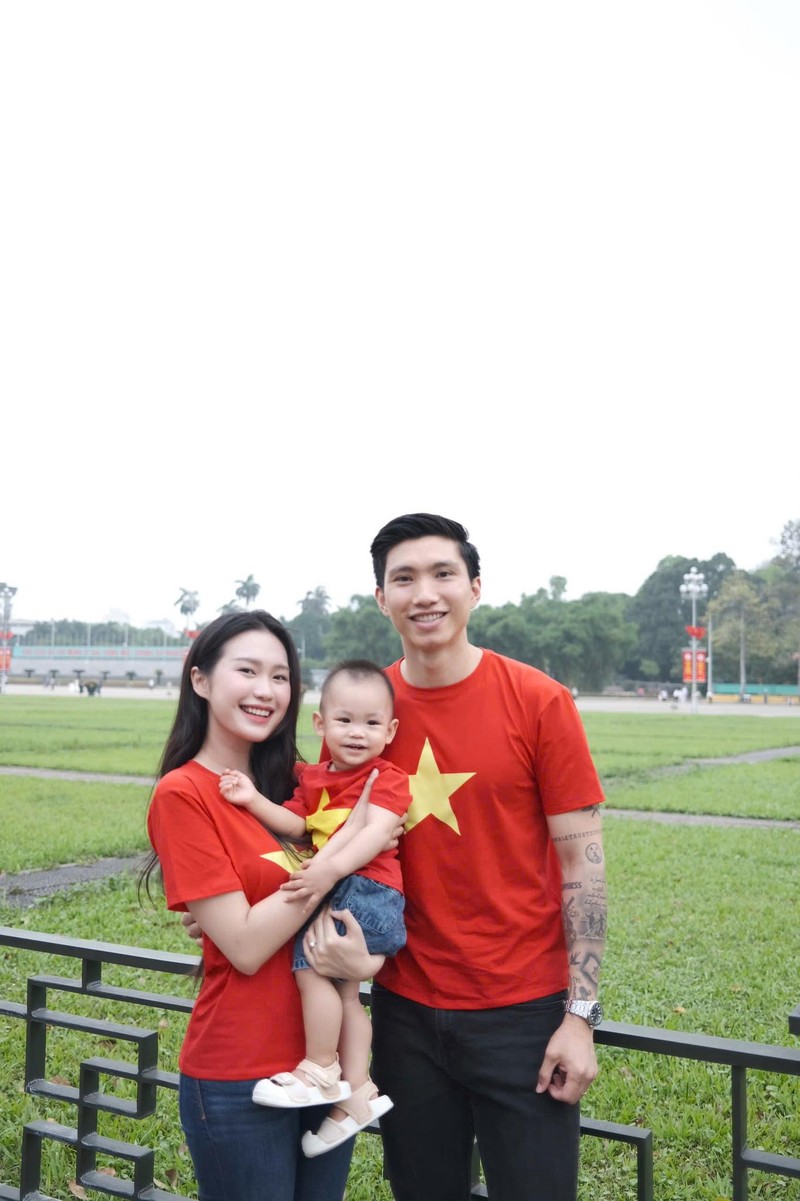 Gia dinh Doan Hai My tung bo anh “xin xo” mung dai le-Hinh-5