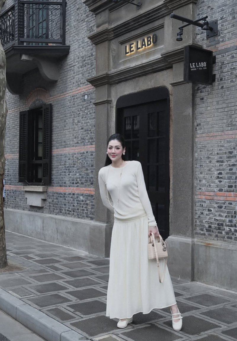 A hau Duong Tu Anh “dot mat” fan voi tui hieu tien ty-Hinh-8
