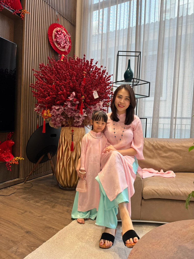 Con gai Dam Thu Trang hoa “my nhan nhi” voi toc mai thua-Hinh-11