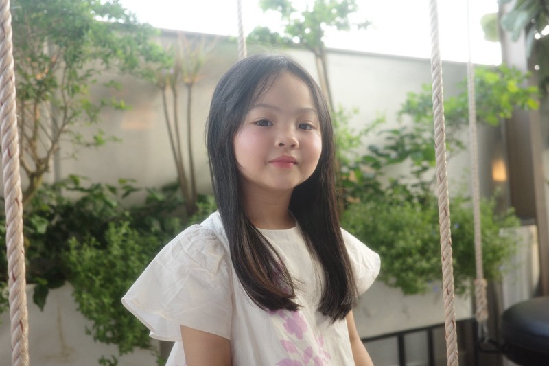 Con gai Dam Thu Trang hoa “my nhan nhi” voi toc mai thua-Hinh-6