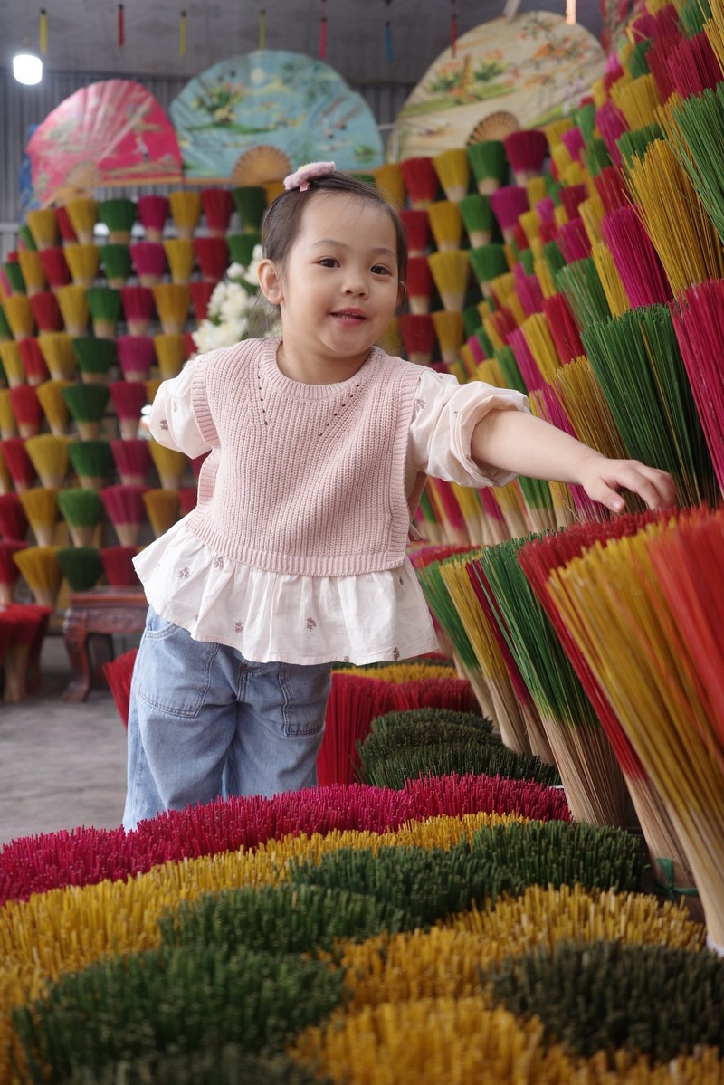 Con gai Dam Thu Trang hoa “my nhan nhi” voi toc mai thua-Hinh-7