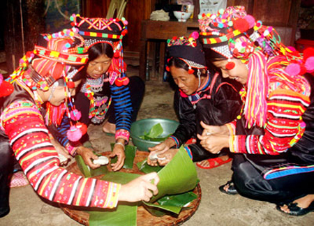 Su that it nguoi biet ve tuc an Tet cua nguoi Mong-Hinh-4