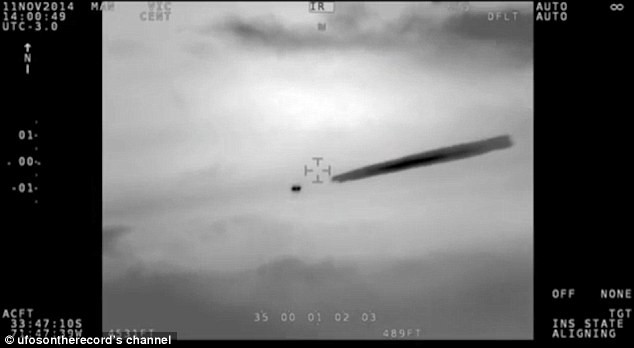 UFO luon lo truoc may bay quan su o Chile-Hinh-3