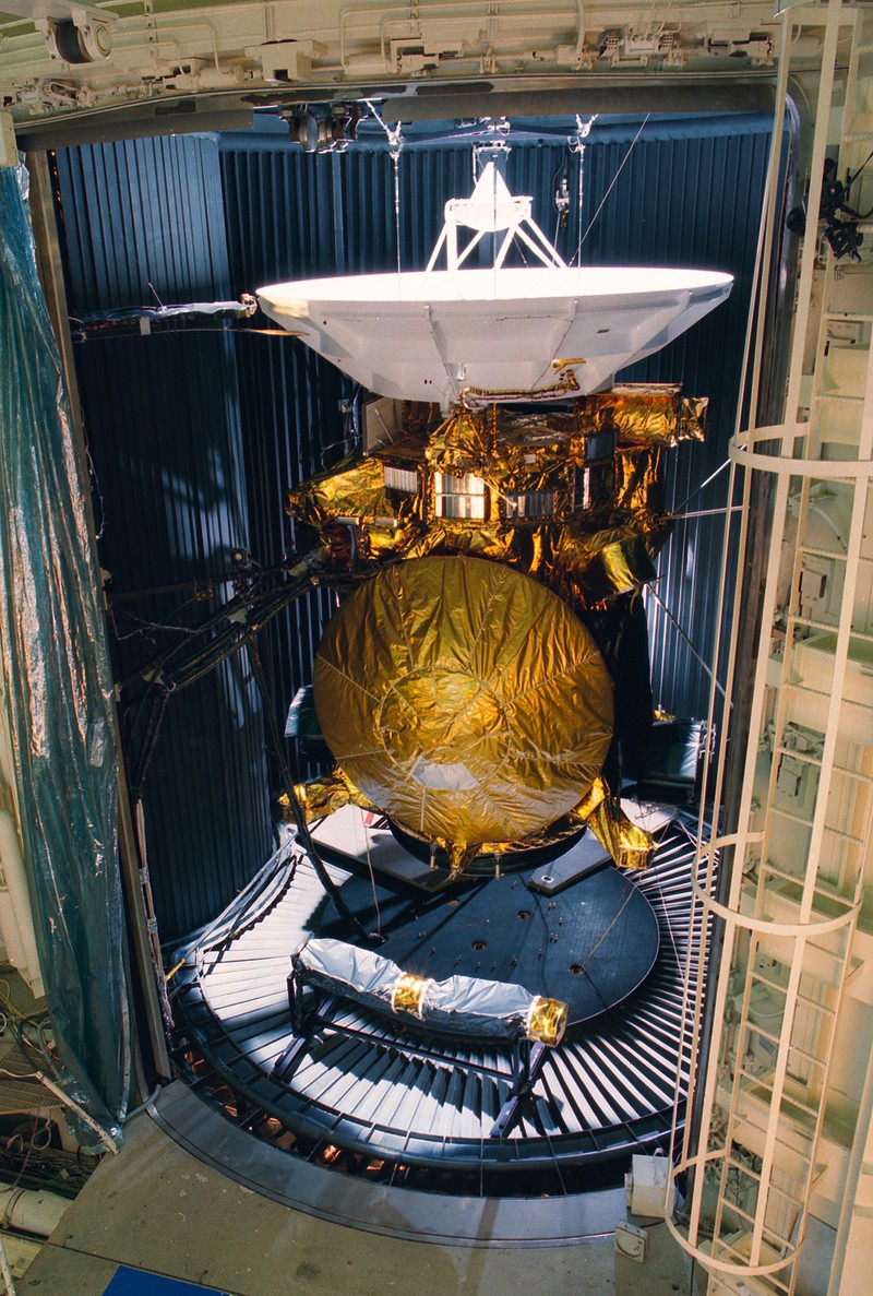 Anh quy hiem chup can canh dien mao tau vu tru Cassini cua NASA-Hinh-6