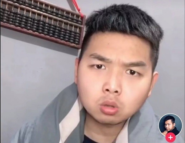 Vo tinh noi tieng nho livestream khi ngu