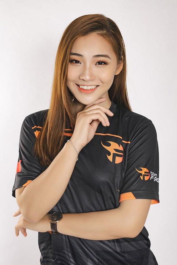 Nhung bong hong cua lang eSports Viet, xuat hien gay thuong nho-Hinh-5