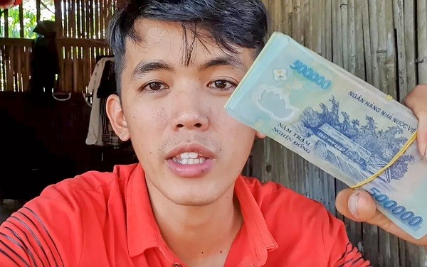 Sau scandal, Youtuber ngheo nhat Viet Nam hua khong lam clip trong rung-Hinh-8