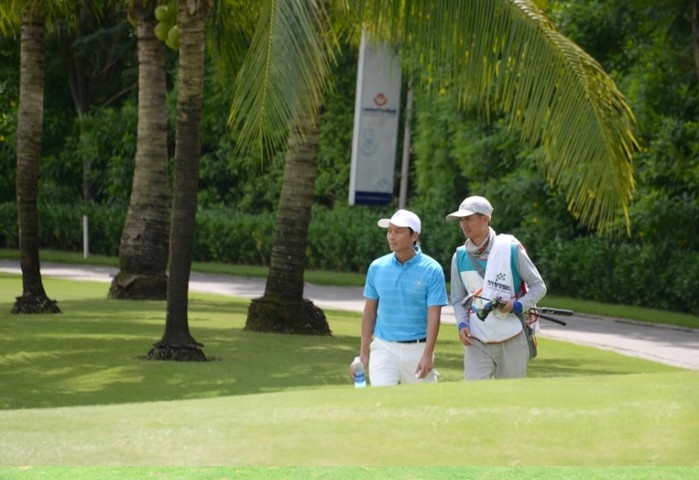 Kinh nghiem chong soc nhiet khi choi golf vao mua he-Hinh-2