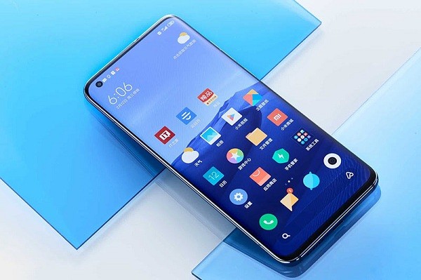 Top 10 smartphone Android manh nhat the gioi tiep tuc vang bong Samsung-Hinh-3