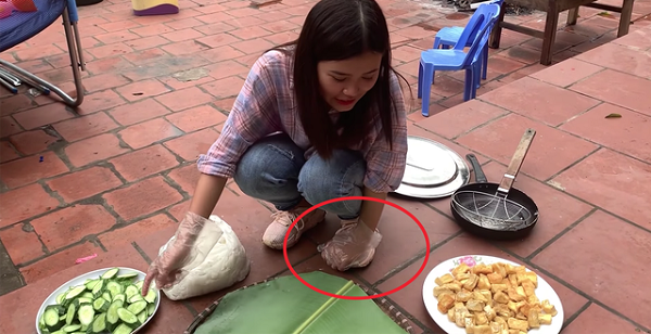 Con trai ba Tan lai khien dan mang “nong mat” trong video moi-Hinh-10