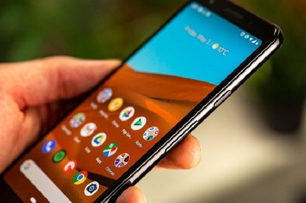 Google bat ngo khai tu mot trong nhung smartphone tot nhat nam 2019-Hinh-4