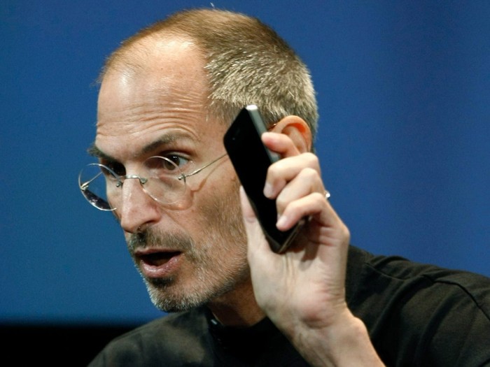 Scandal lon nhat lich su Apple, Steve Jobs phai cong khai xin loi-Hinh-13