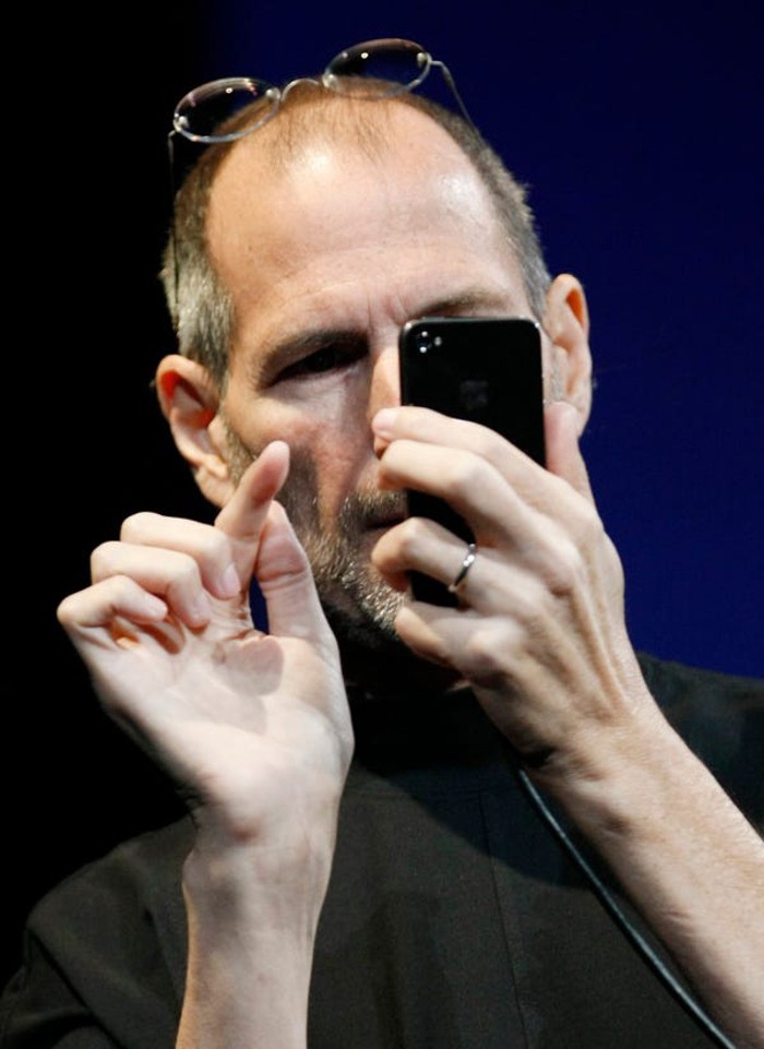 Scandal lon nhat lich su Apple, Steve Jobs phai cong khai xin loi-Hinh-4