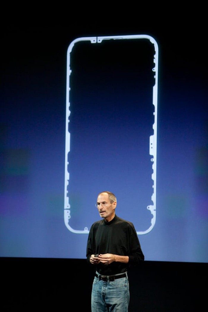 Scandal lon nhat lich su Apple, Steve Jobs phai cong khai xin loi-Hinh-6