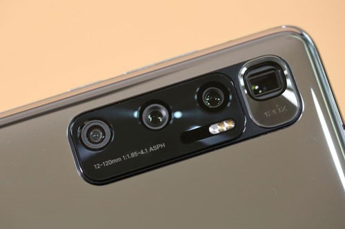 Top 10 smartphone co camera tot nhat the gioi: Lai vang iPhone