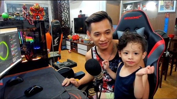 Diem danh nhung streamer so huu tai san khung di len tu tay trang-Hinh-12