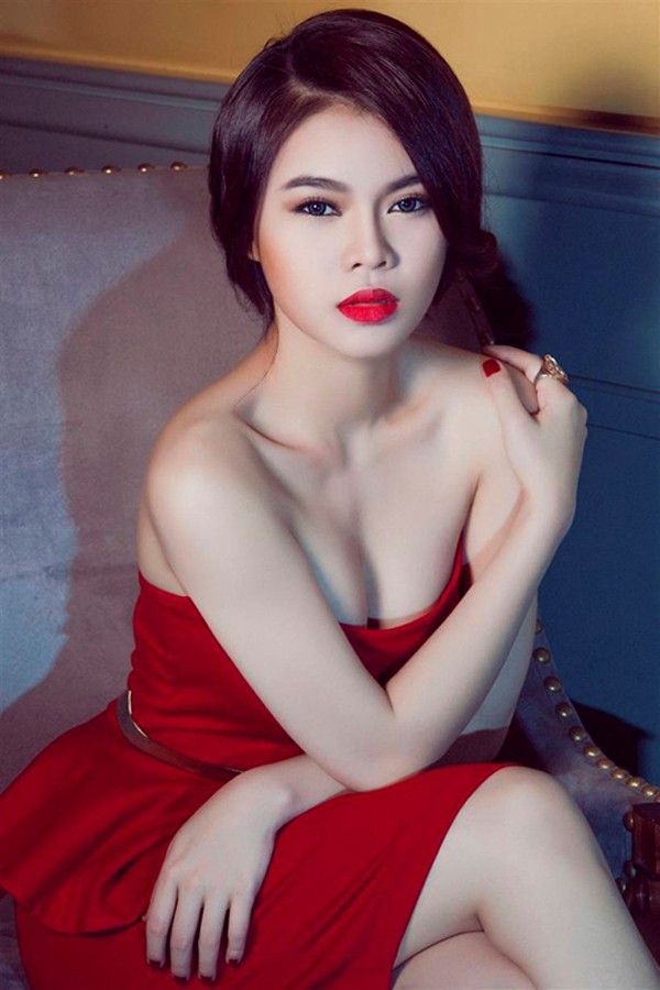 Thuong mac ngoan hien, my nhan giong Ha Ho co luc sexy sieu dinh-Hinh-7