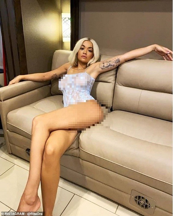 Vong 1 khong phong ho, Rita Ora khoe body phon thuc, “thieu dot” anh nhin-Hinh-8