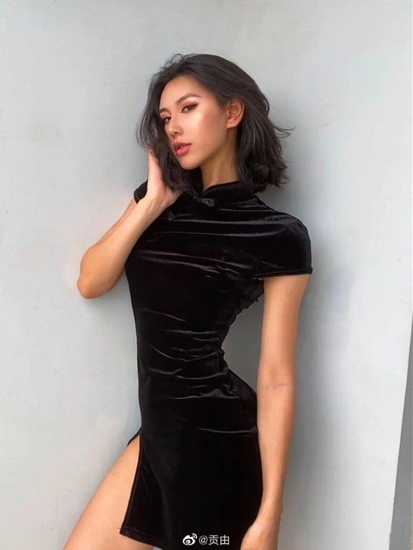 Dien vay bodycon, my nhan khoe body dep nhu tac hut van anh nhin-Hinh-5