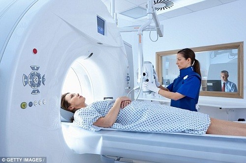 Chup CT scans gay ung thu co gay ung thu?