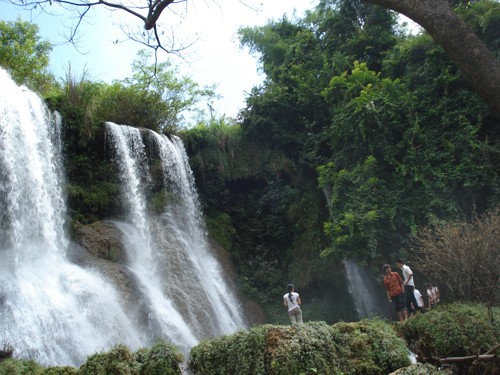 Ngam thac Dai Yem hung ho giua dat troi mua thu Tay Bac-Hinh-5