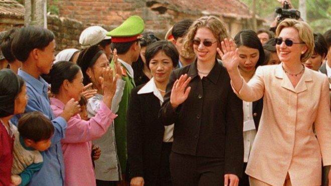 Hinh anh “nguoi dan ba thep” Hillary Clinton khi lam me-Hinh-8