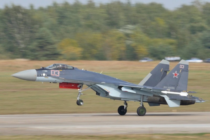 Nga gui Su-35 toi Algeria de chuyen giao vu khi bi mat-Hinh-13