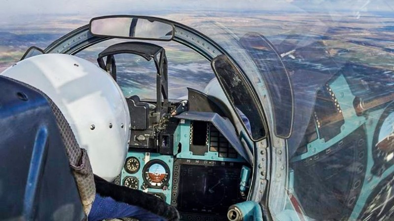 Nga gui Su-35 toi Algeria de chuyen giao vu khi bi mat-Hinh-17