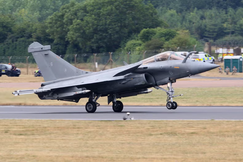 An Do chi 7.5 ty USD mua them 26 tiem kich Rafale-Hinh-13
